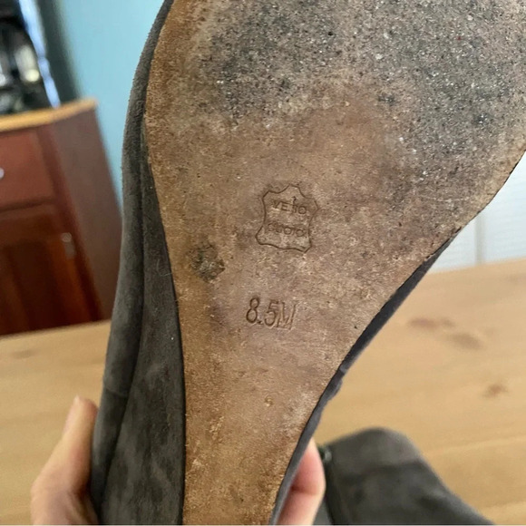 Donald Pliner Jae Women's Boots Sz 8.5 Gray Leather Side Zip Wedge Bootie Shoes - Picture 9 of 13